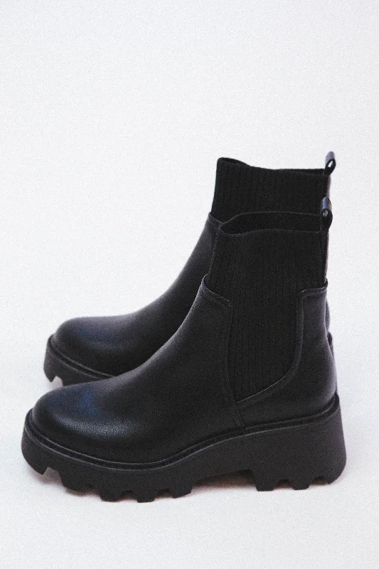 Villa Chelsea Lug Boot, Black |  DV by Dolce Vita