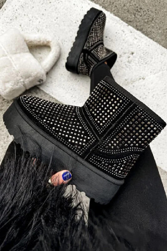 BLACK ULTRA MINI SPARKLY FUR LINED CHUNKY PLATFORM SNOW BOOTS