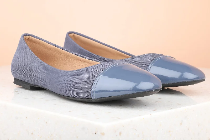 Women Grey Flats Ballerinas